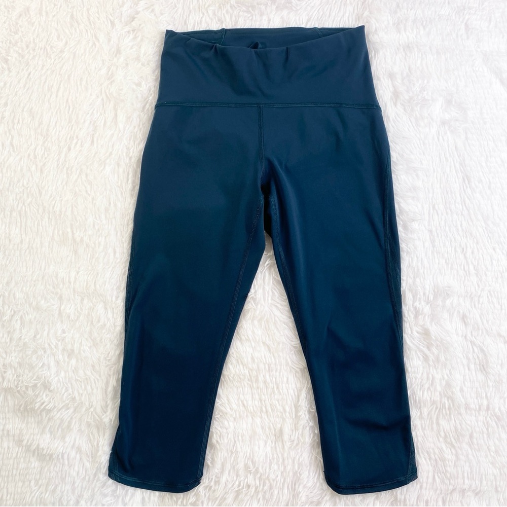 LULULEMON Train Times Crop 17" Jaded Teal Green Luxtreme Mesh‎ 6 - Picture 2 of 11